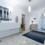 Daire Charming 3br Maisonette Sliema