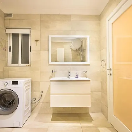 Charming 3br Maisonette Apartment Sliema