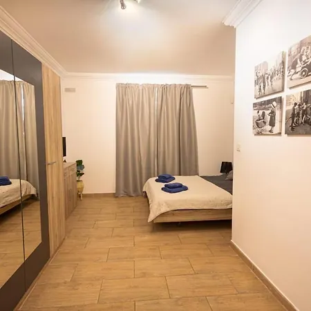 Charming 3br Maisonette * Sliema
