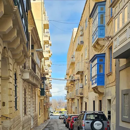 Charming 3br Maisonette Apartment Sliema