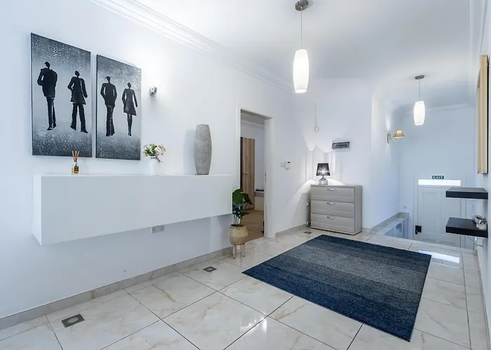 Appartamento Charming 3br Maisonette Sliema